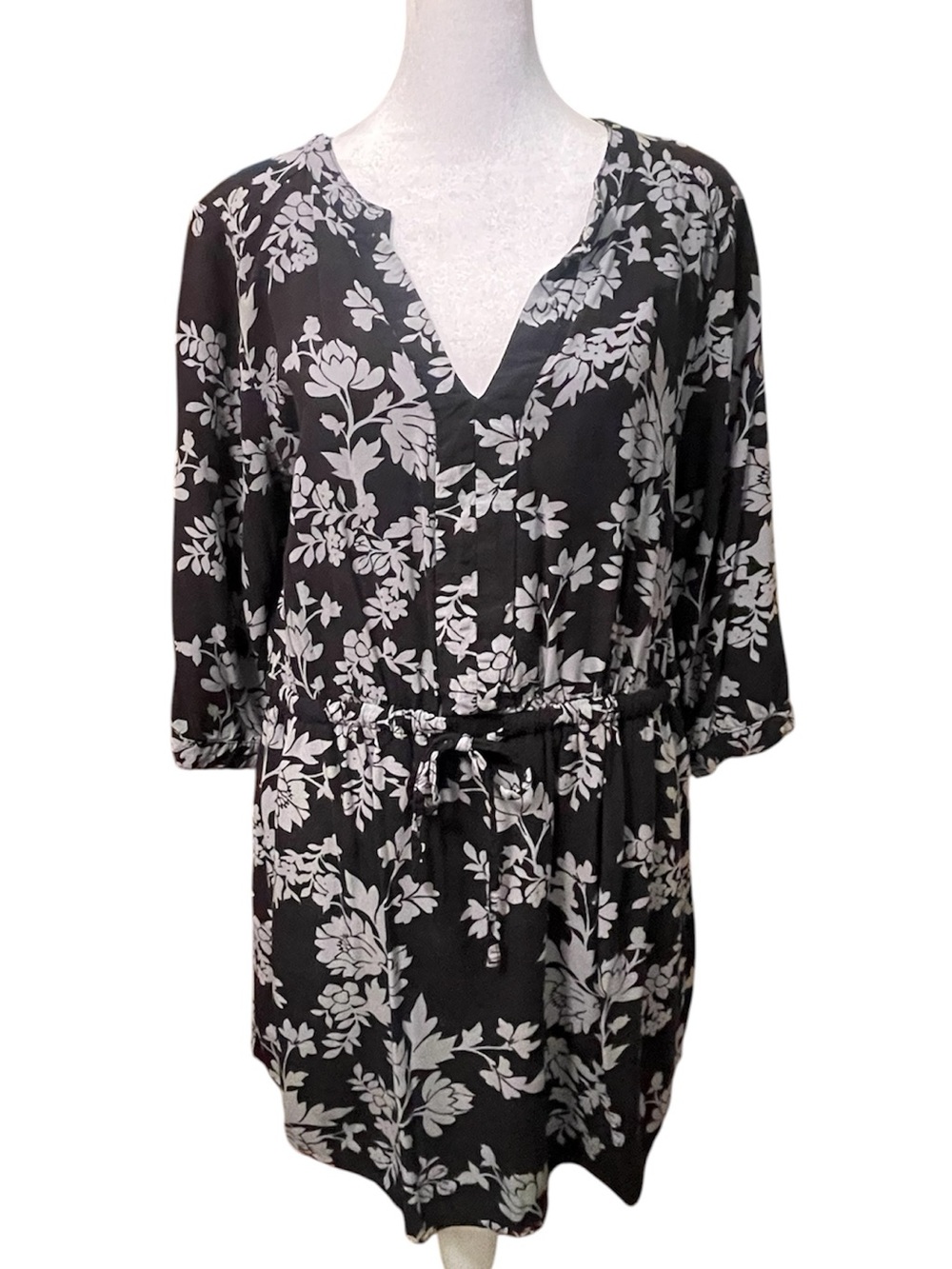 Gap Black Gray Floral V-Neck Tie-Waist Women’s Top Shirt Dress Tunic Sz Medium
